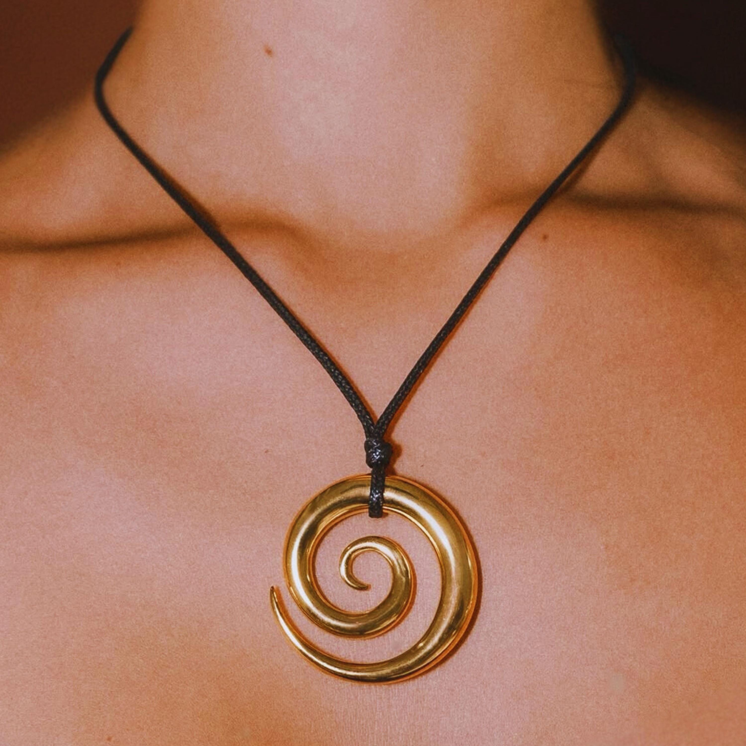 Aurea - Spiral Pendant Necklace