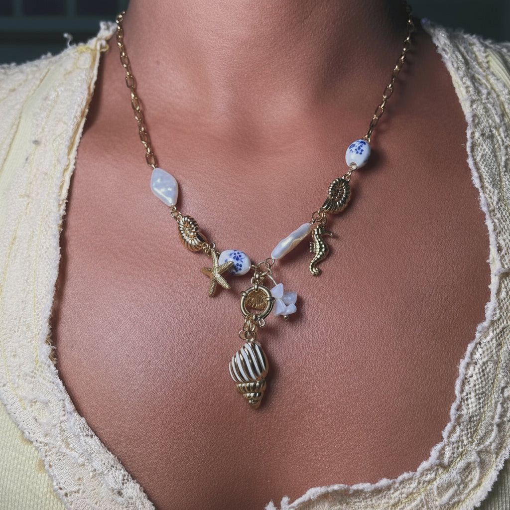 Marina - Seashell Charm Necklace