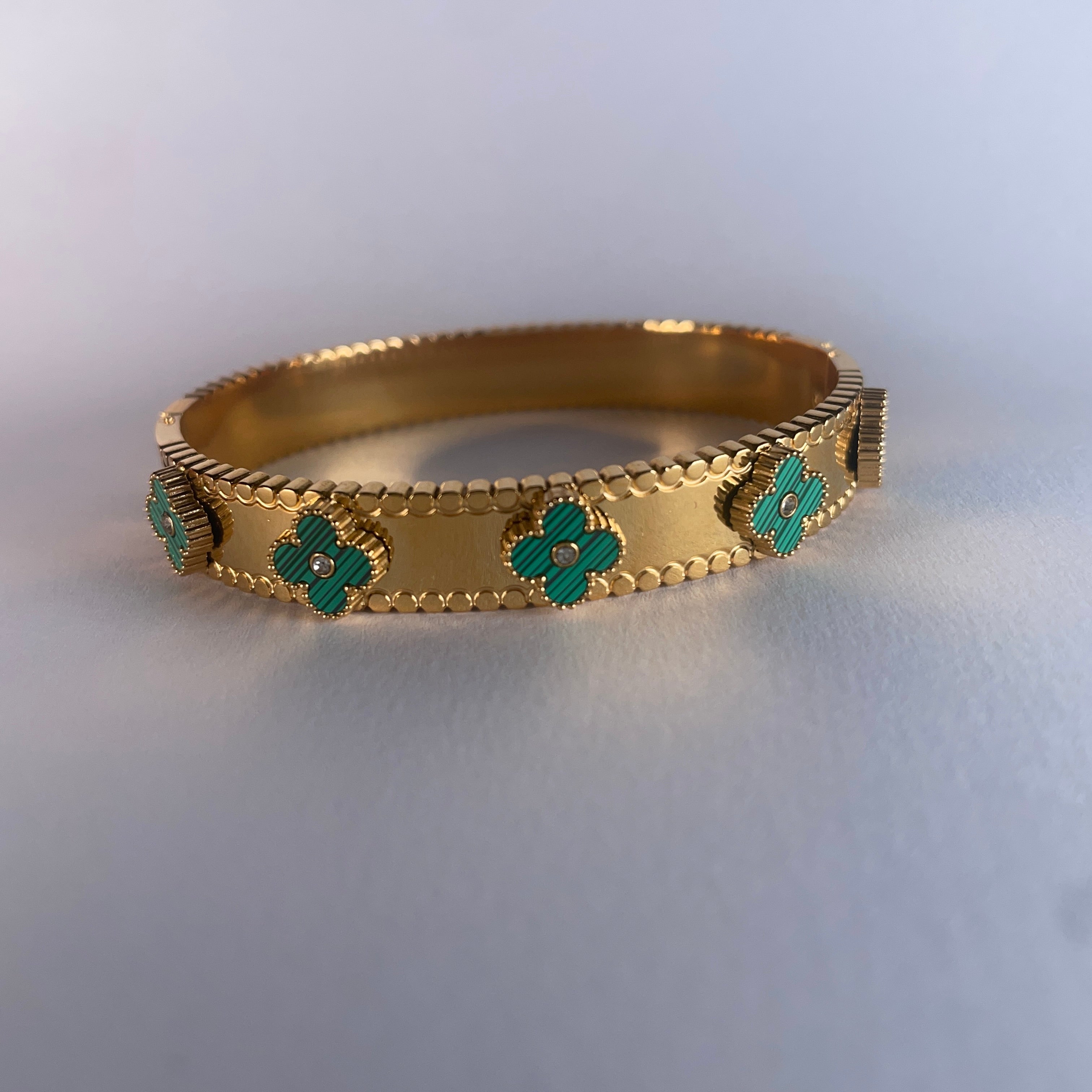 Fiora - Gold Clover Tennis Bangles