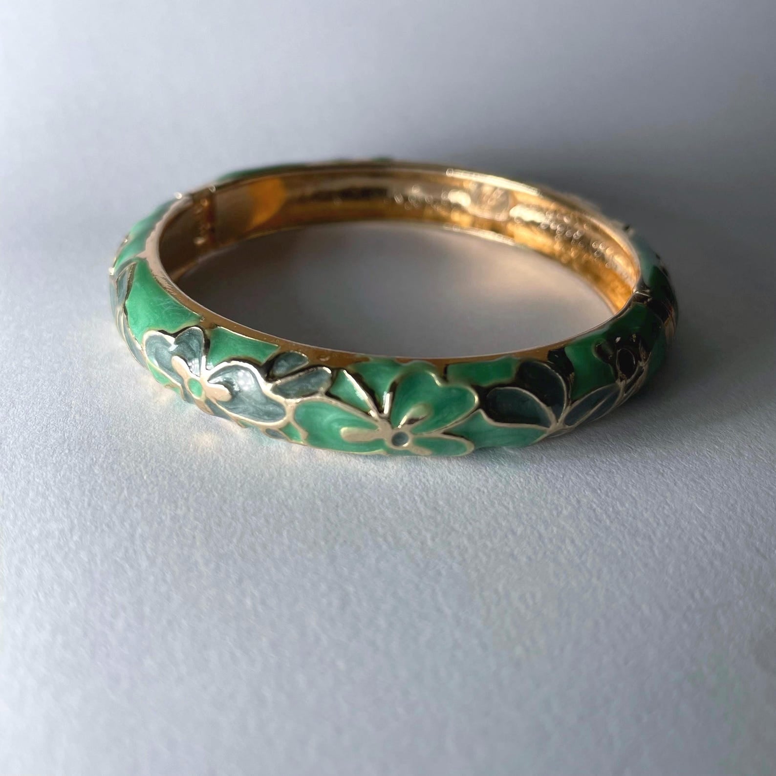 Kaia - Flower Bangles