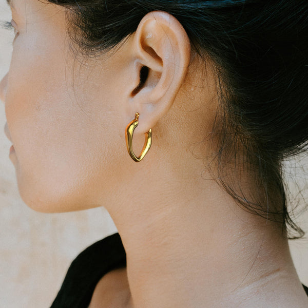 Ellara - Gold Hoop Earrings