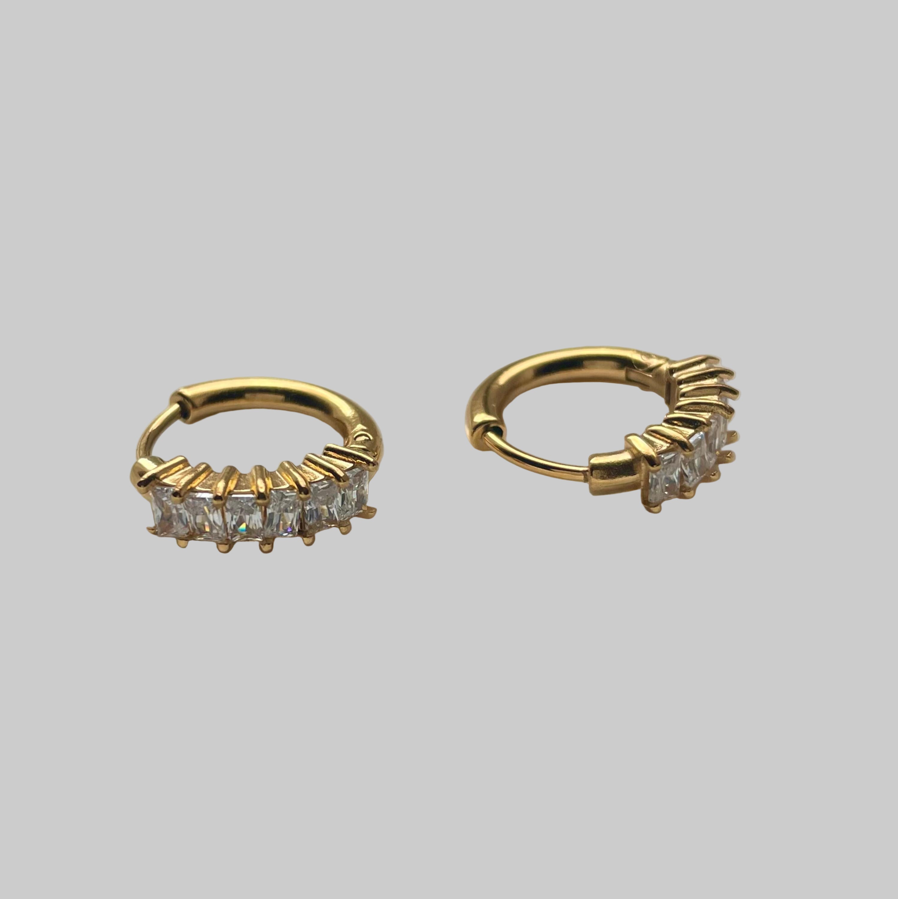 Fae - Dainty Huggie Earrings